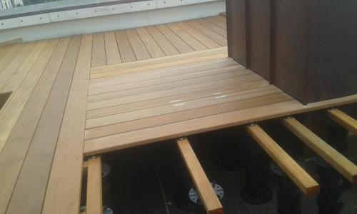 Dachterrasse 15